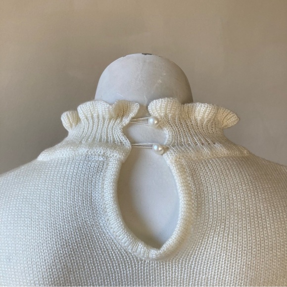 Vintage Cottagecore Coquette Feminine Floral Knit Sweater - Picture 6 of 10